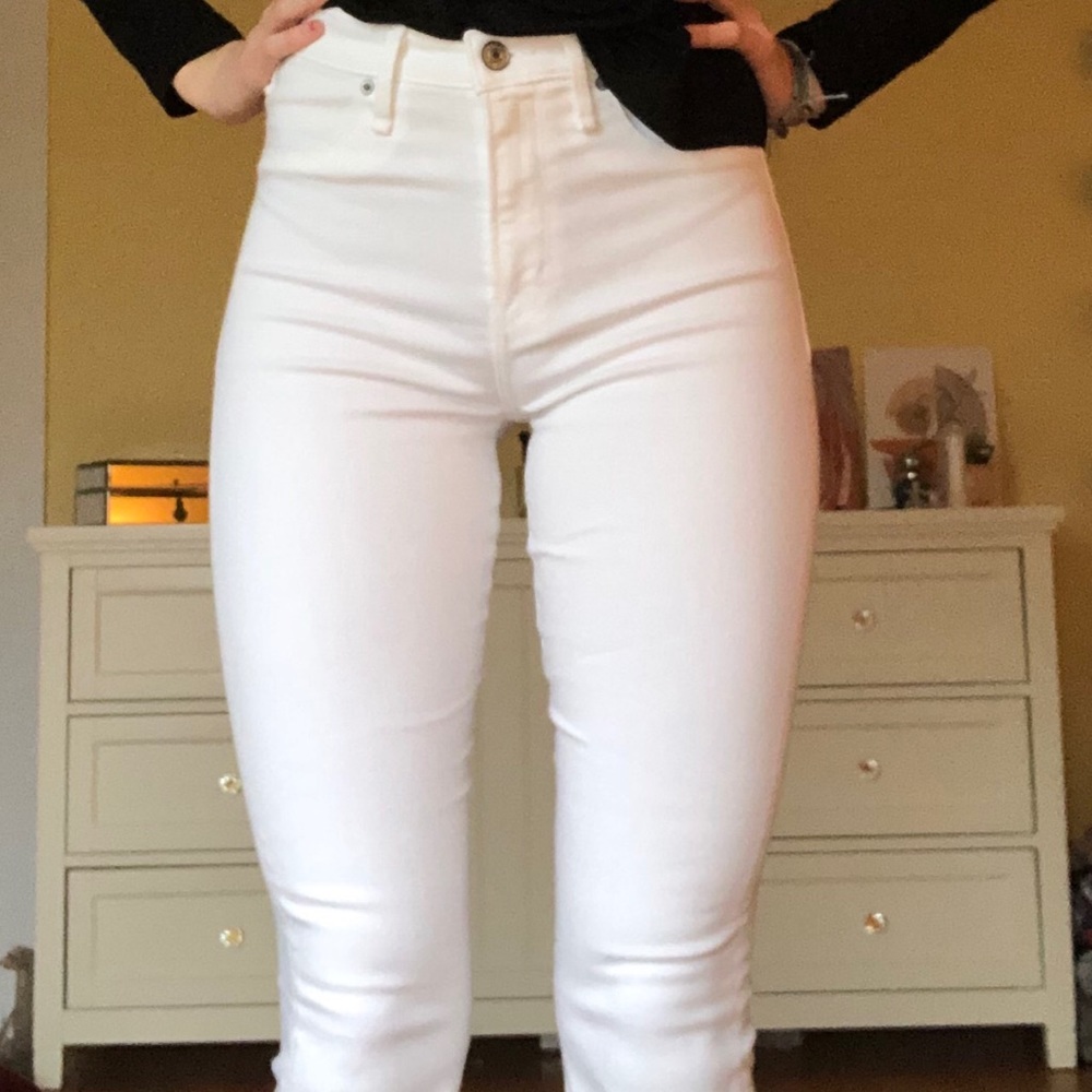White Abercrombie and Fitch Jeans